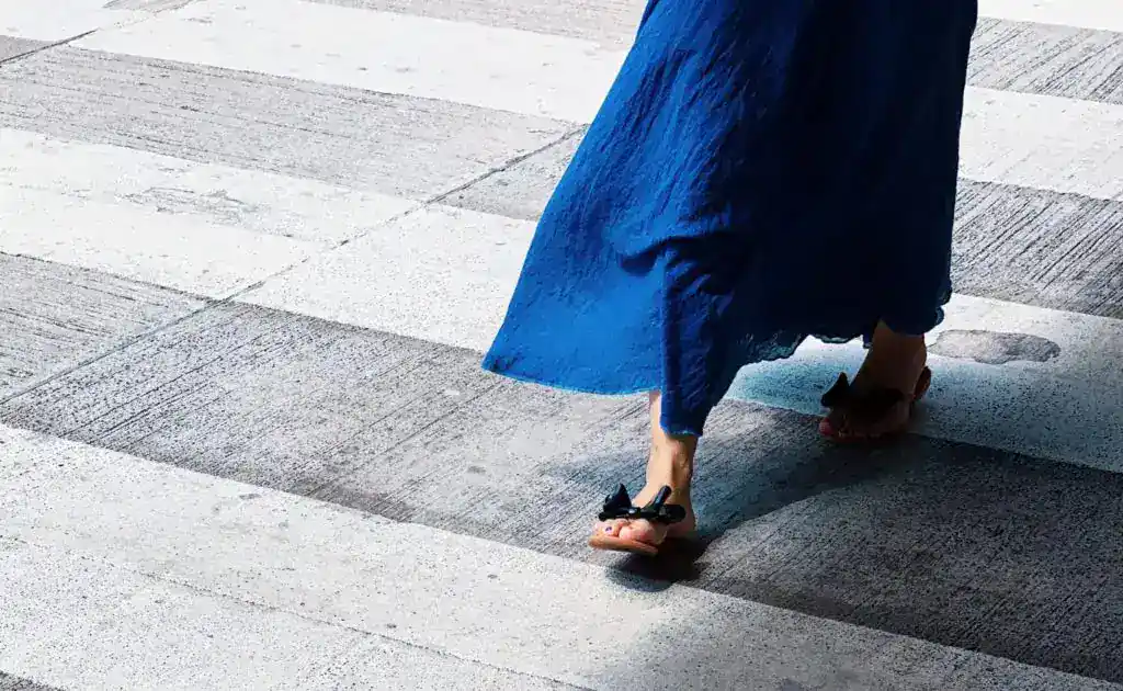 Movimenti involontari, causati da alcuni neuroni incapaci di tornare a riposo 1 Movimento Parkinsonismo